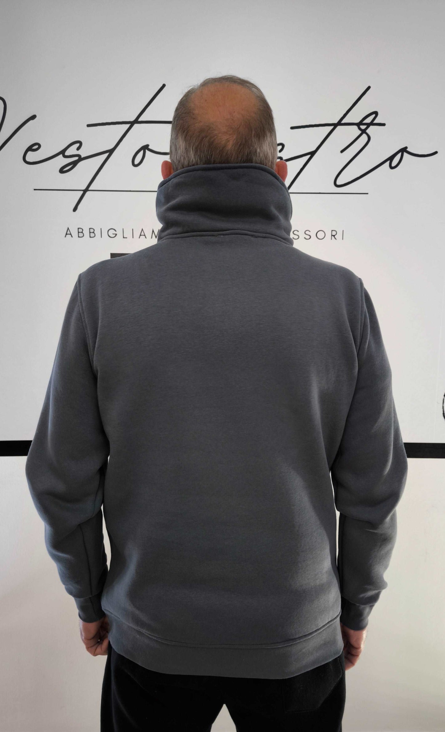 Felpa con doppio collo alto