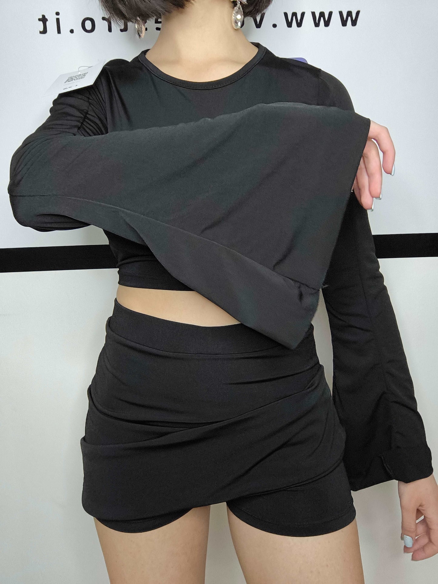 Completo minigonna e maglia crop