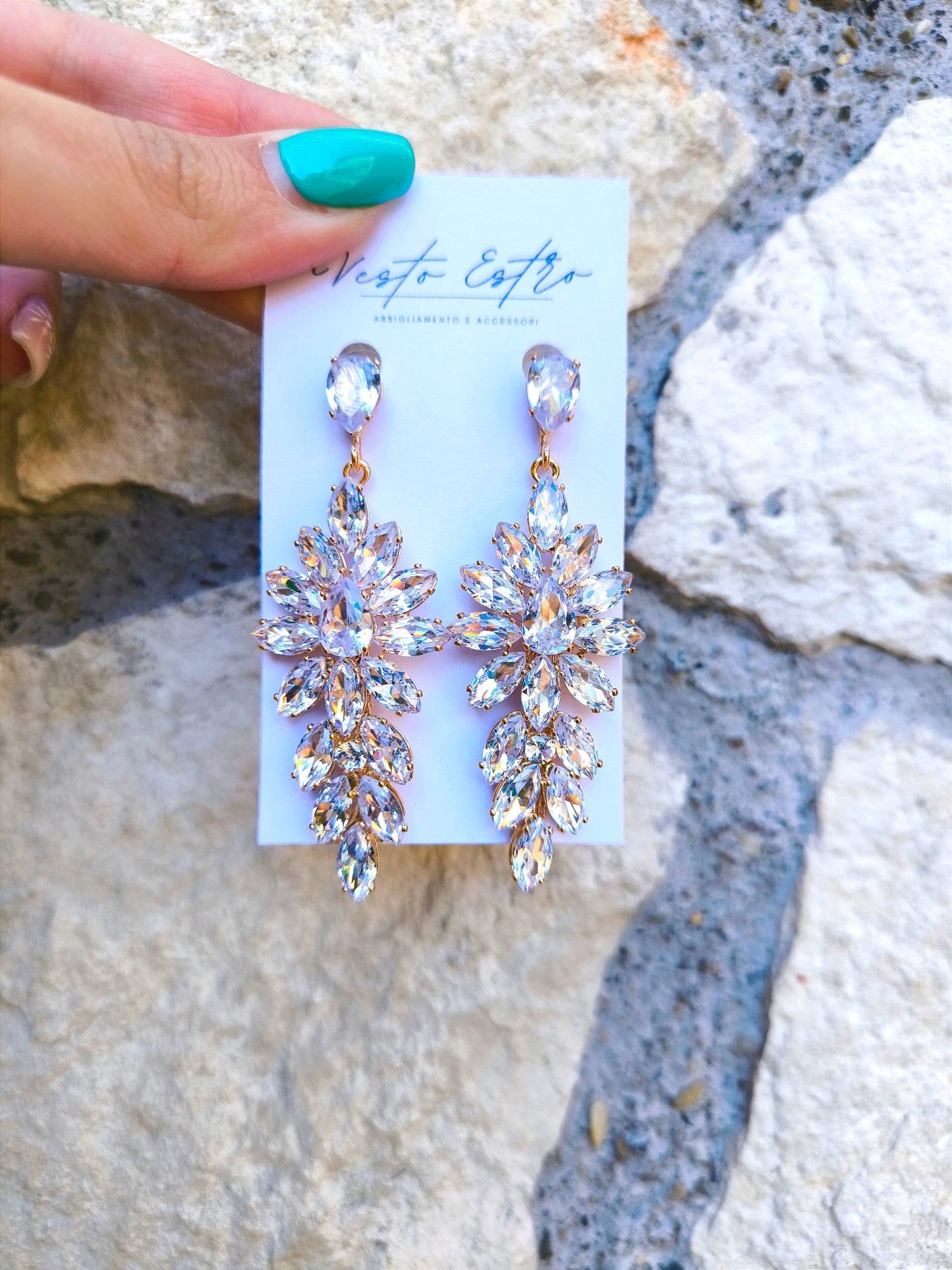 Orecchini con zirconi ghiaccio