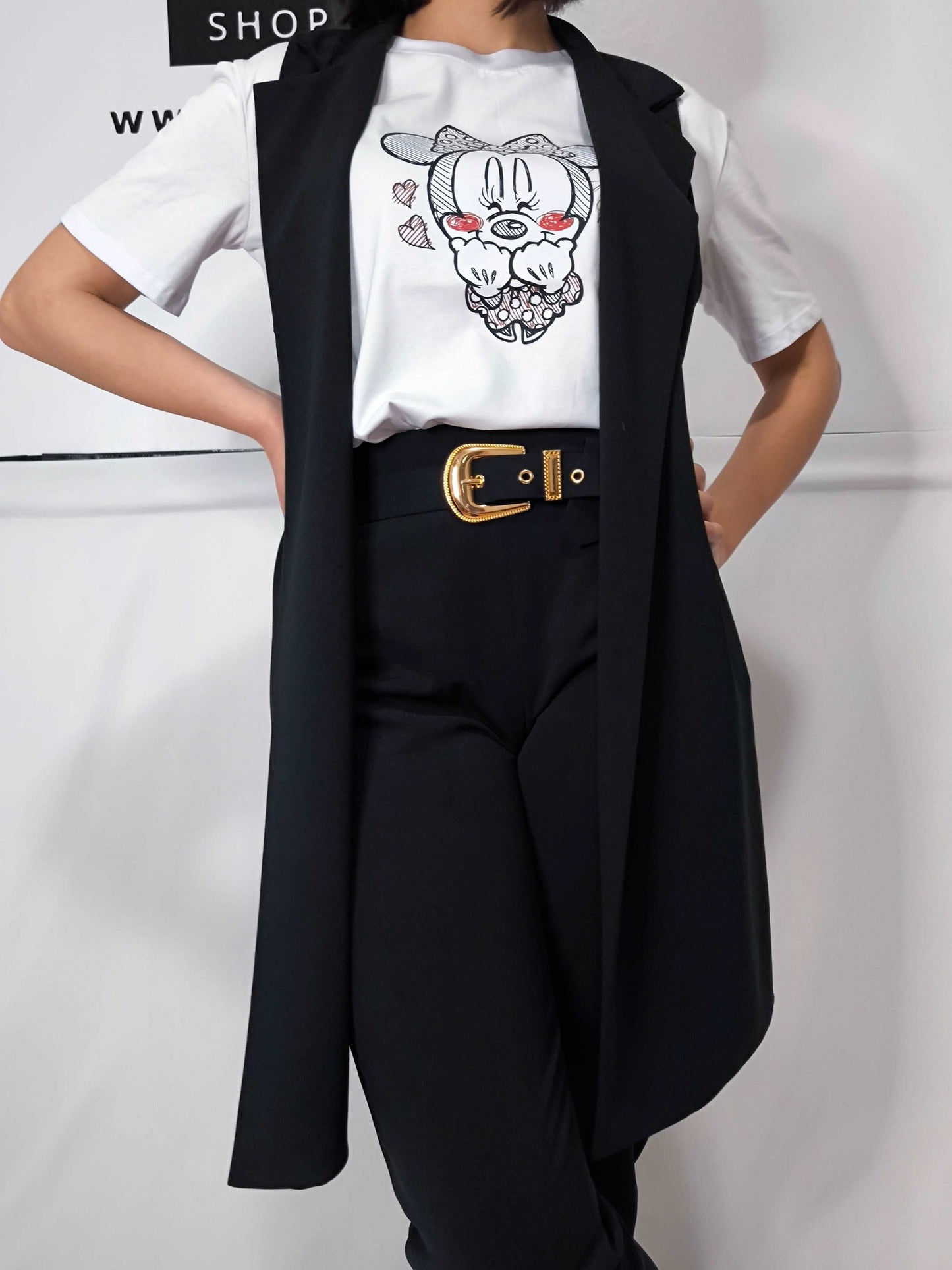 Gilet con spacchi laterali
