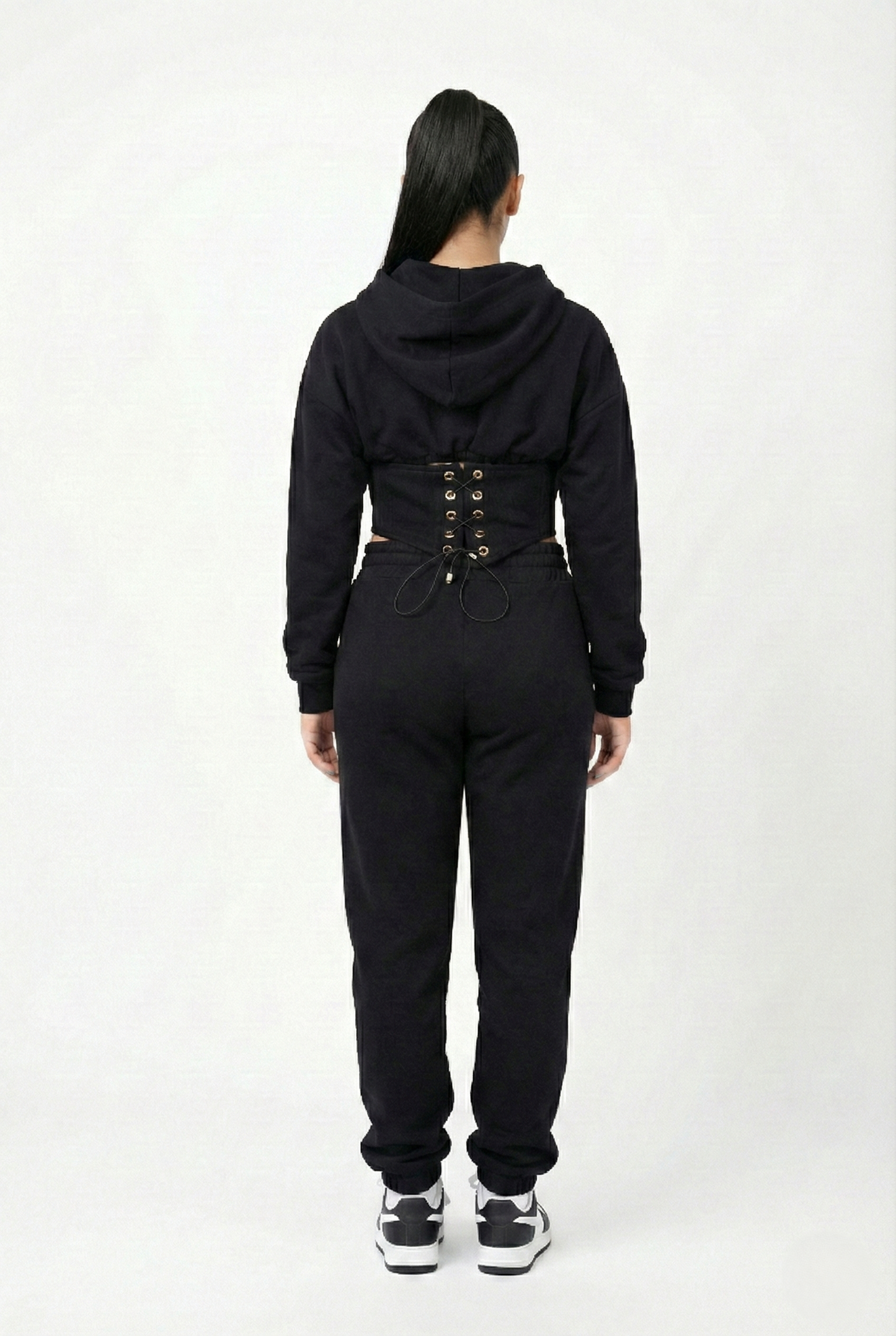 Tuta nera donna sportiva con felpa e pantalone jogger