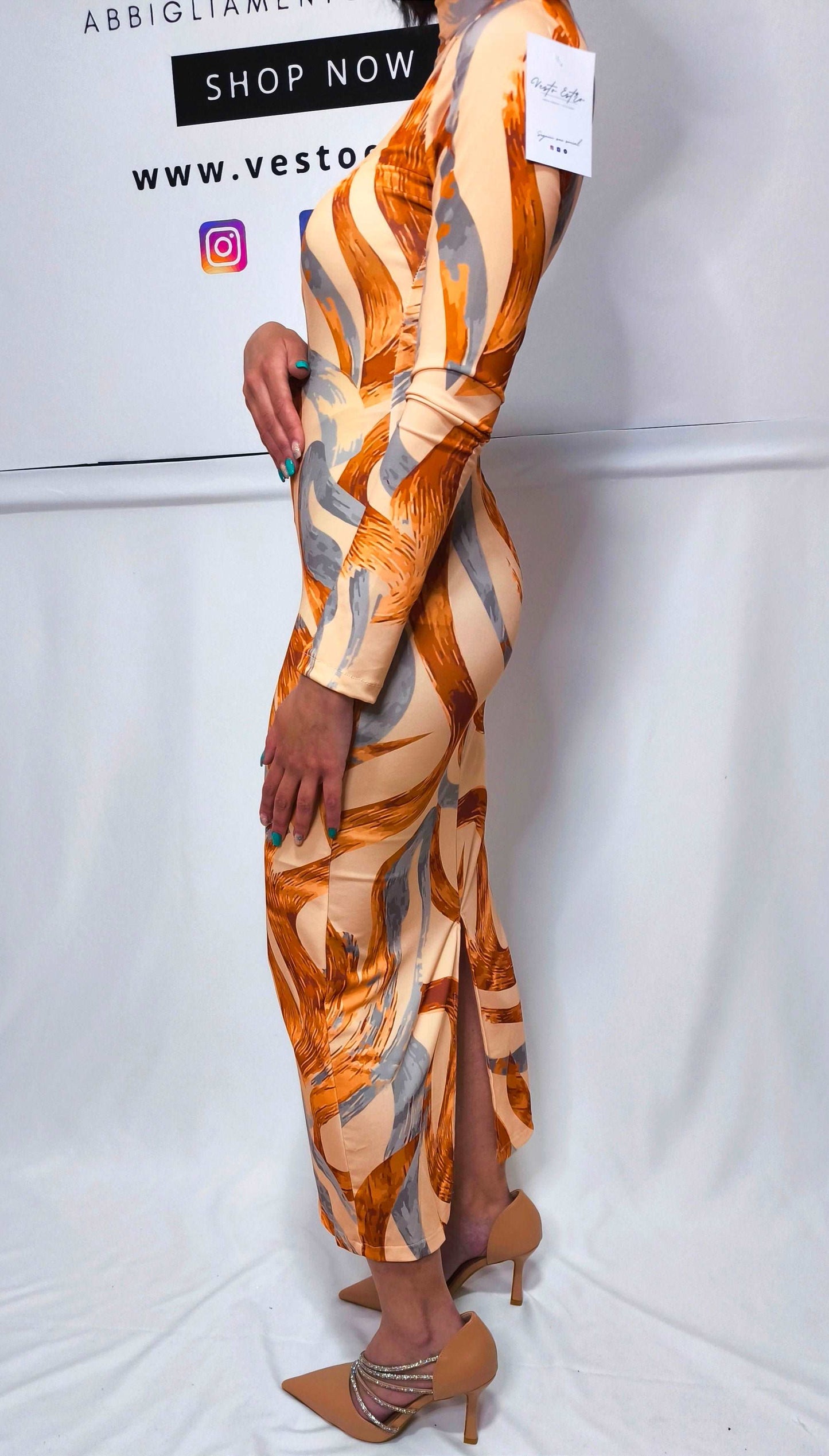 Abito midi in jersey rosa con fantasia astratta