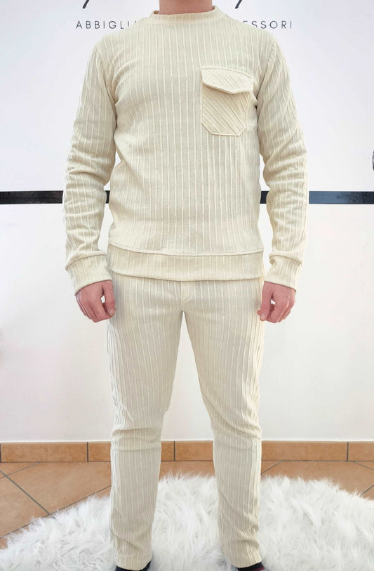 Coordinato maglia e pantalone