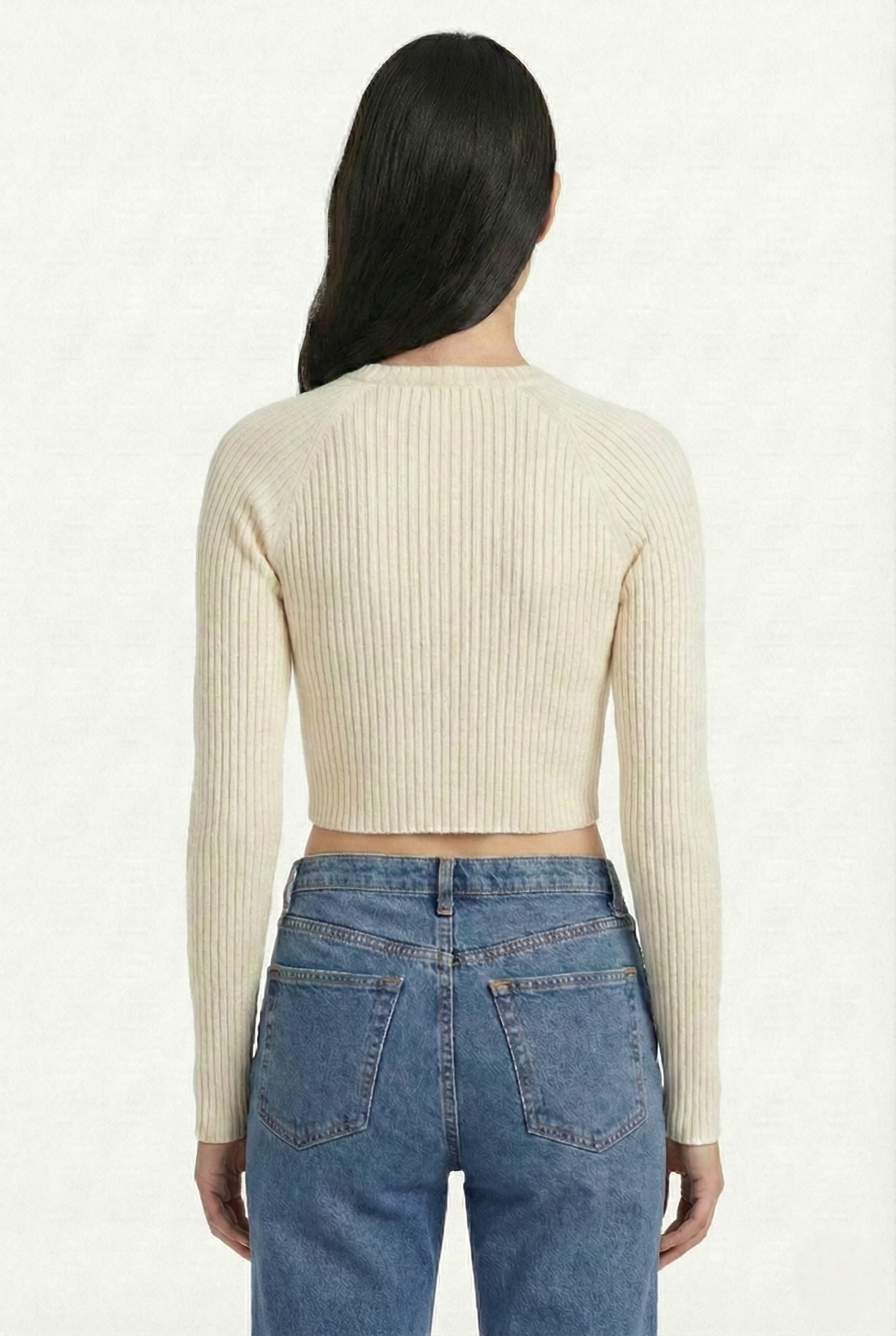 Maglia crop cut out donna a maniche lunghe con design moderno colore avorio di schiena