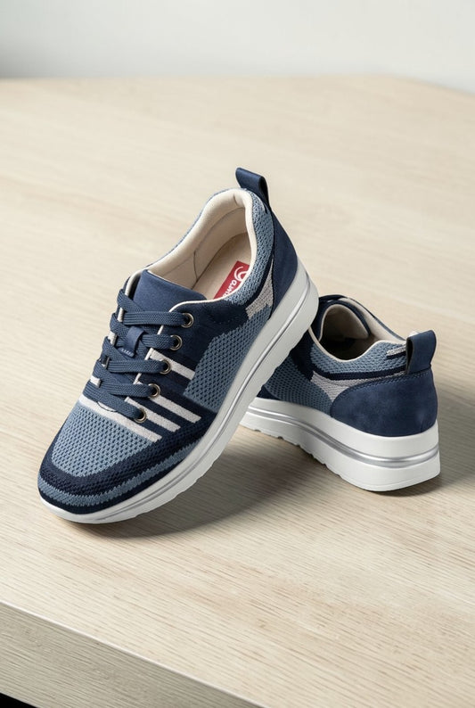 Sneakers donna blu in tessuto traspirante con soletta comfort e suola platform leggera