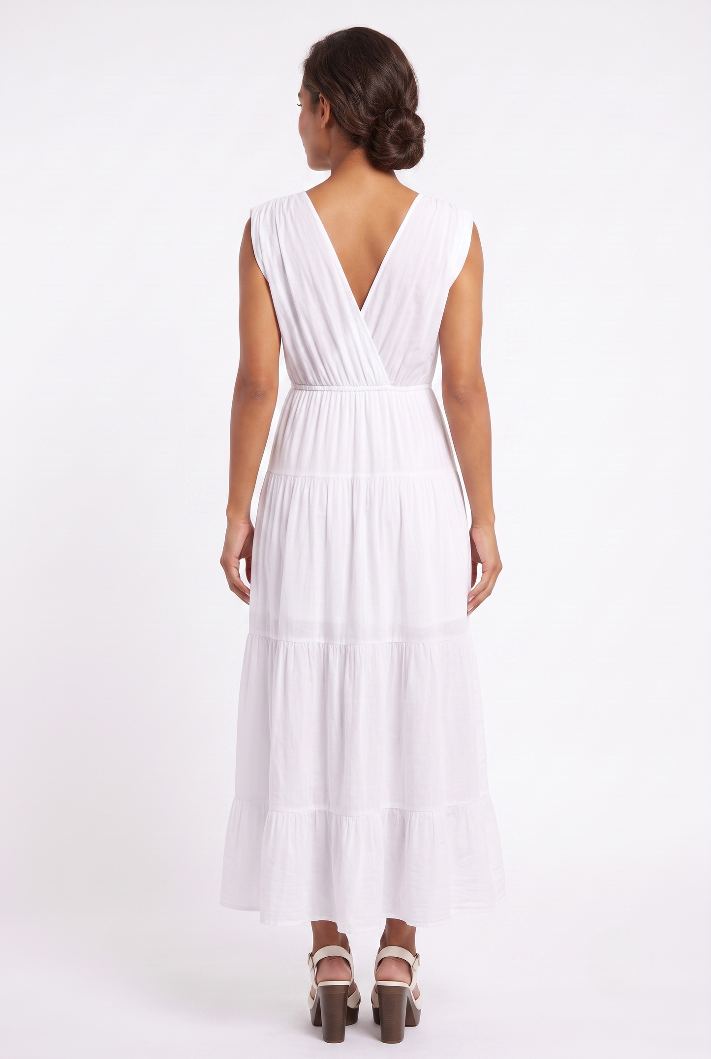 Abito lungo bianco donna 100% cotone a balze vista posteriore