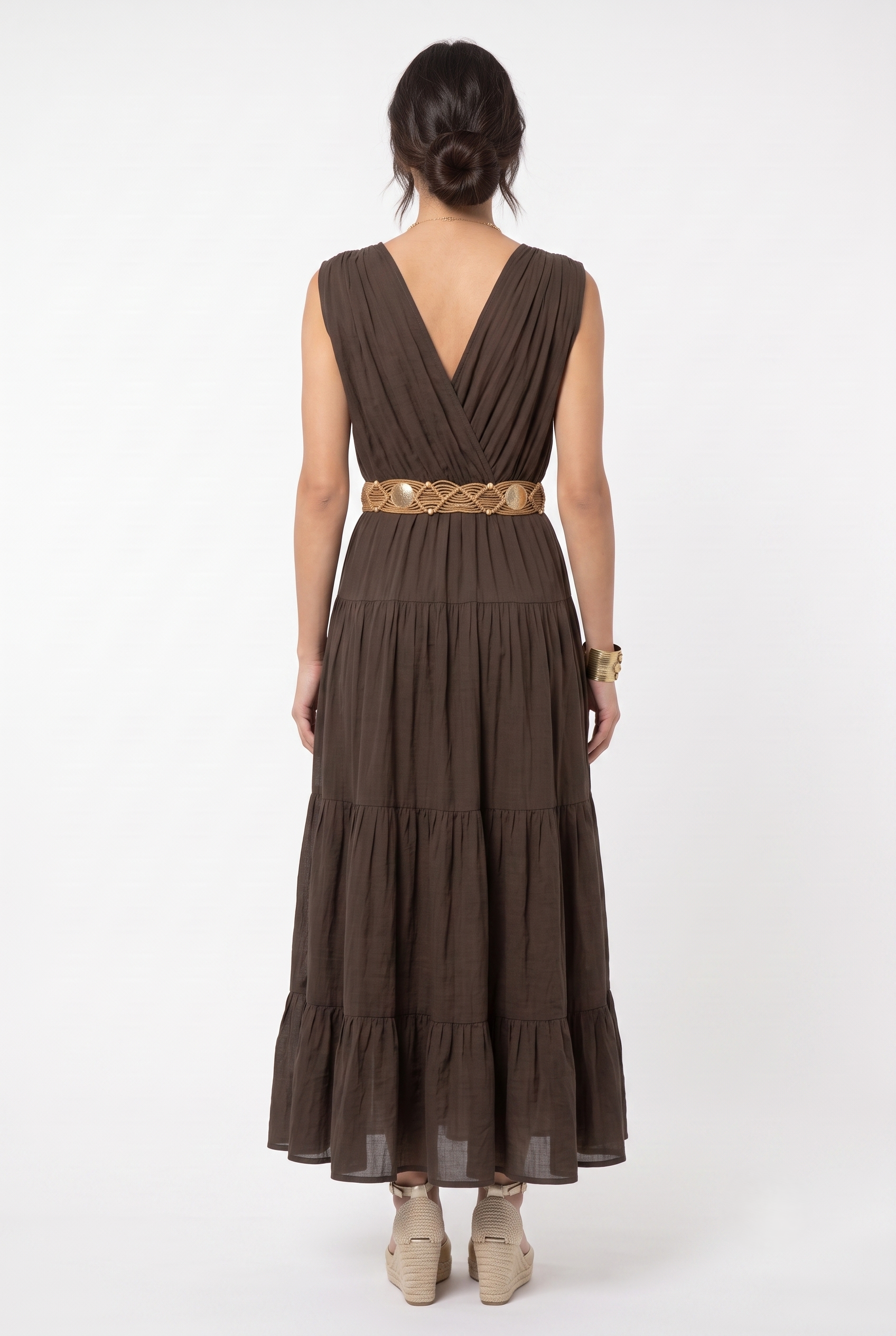 Abito lungo marrone donna 100% cotone a balze con cintura in vita vista frontale