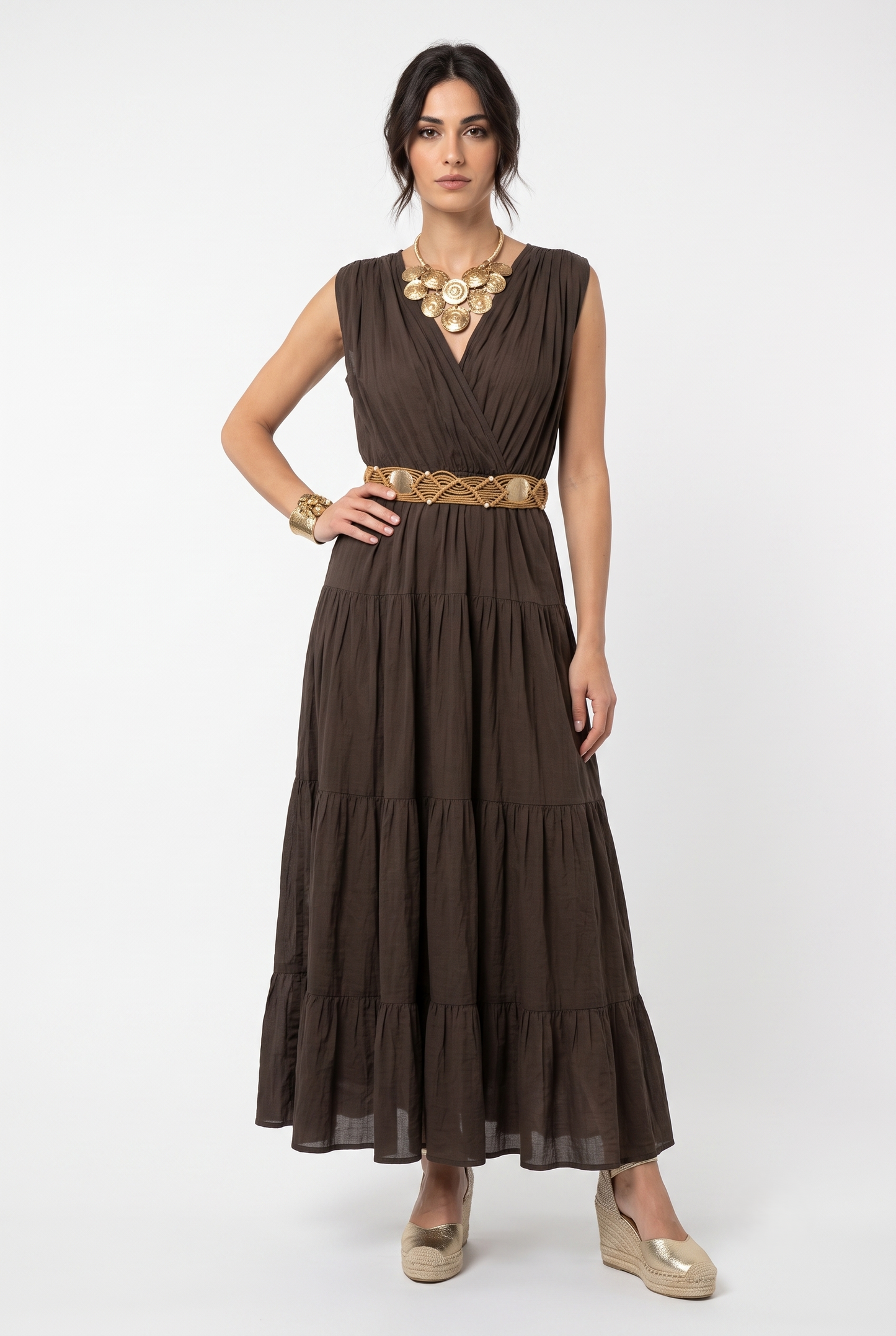 Abito lungo marrone donna 100% cotone a balze con cintura in vita vista frontale