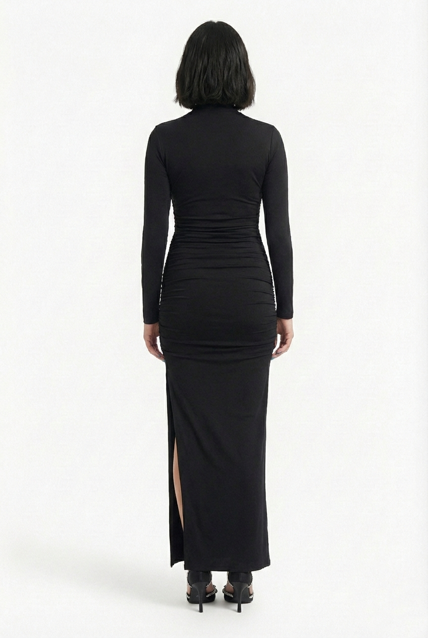 Abito lungo aderente nero senza zip con cut-out e maniche lunghe di schiena