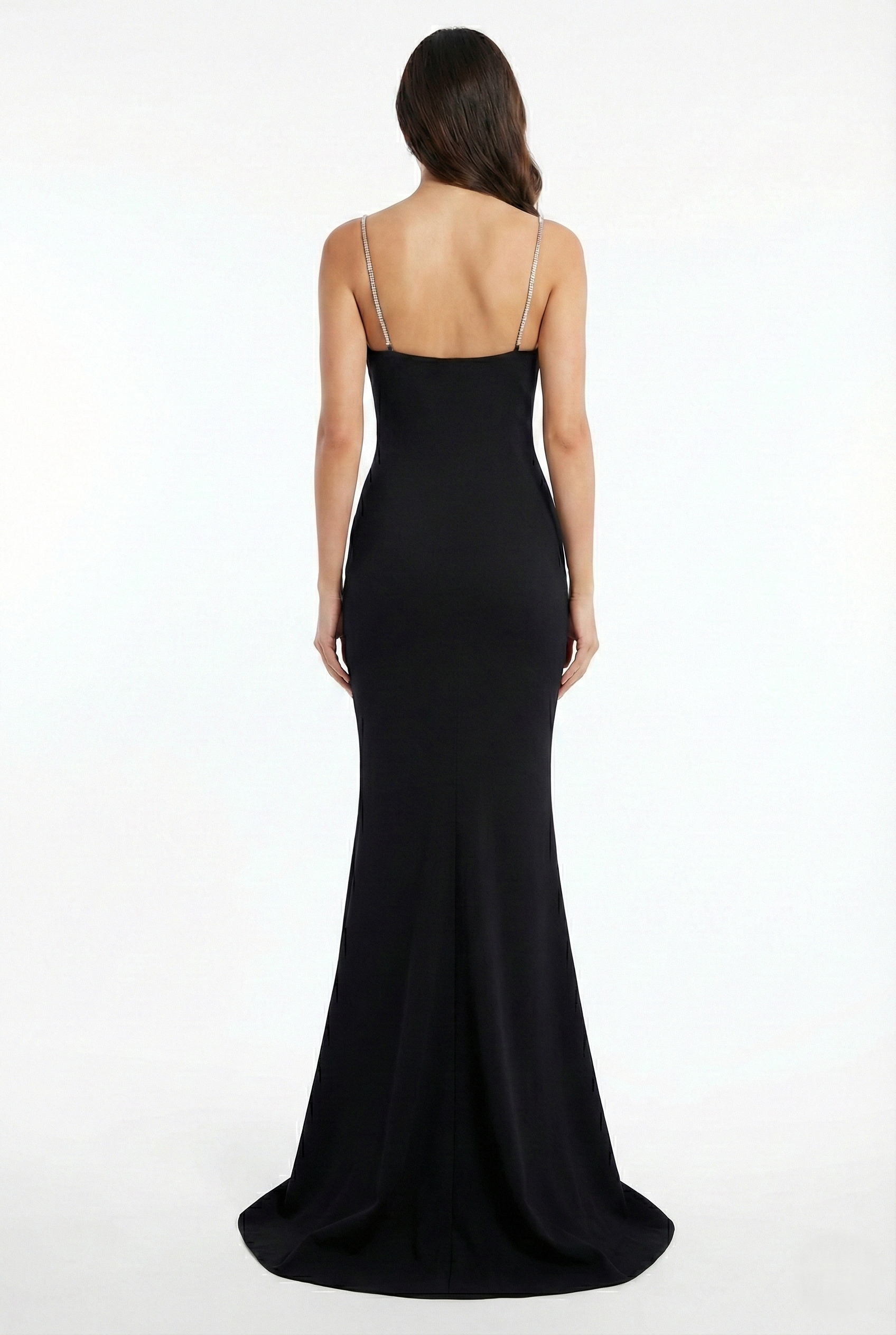Abito lungo elegante nero con spalline gioiello e spacco laterale