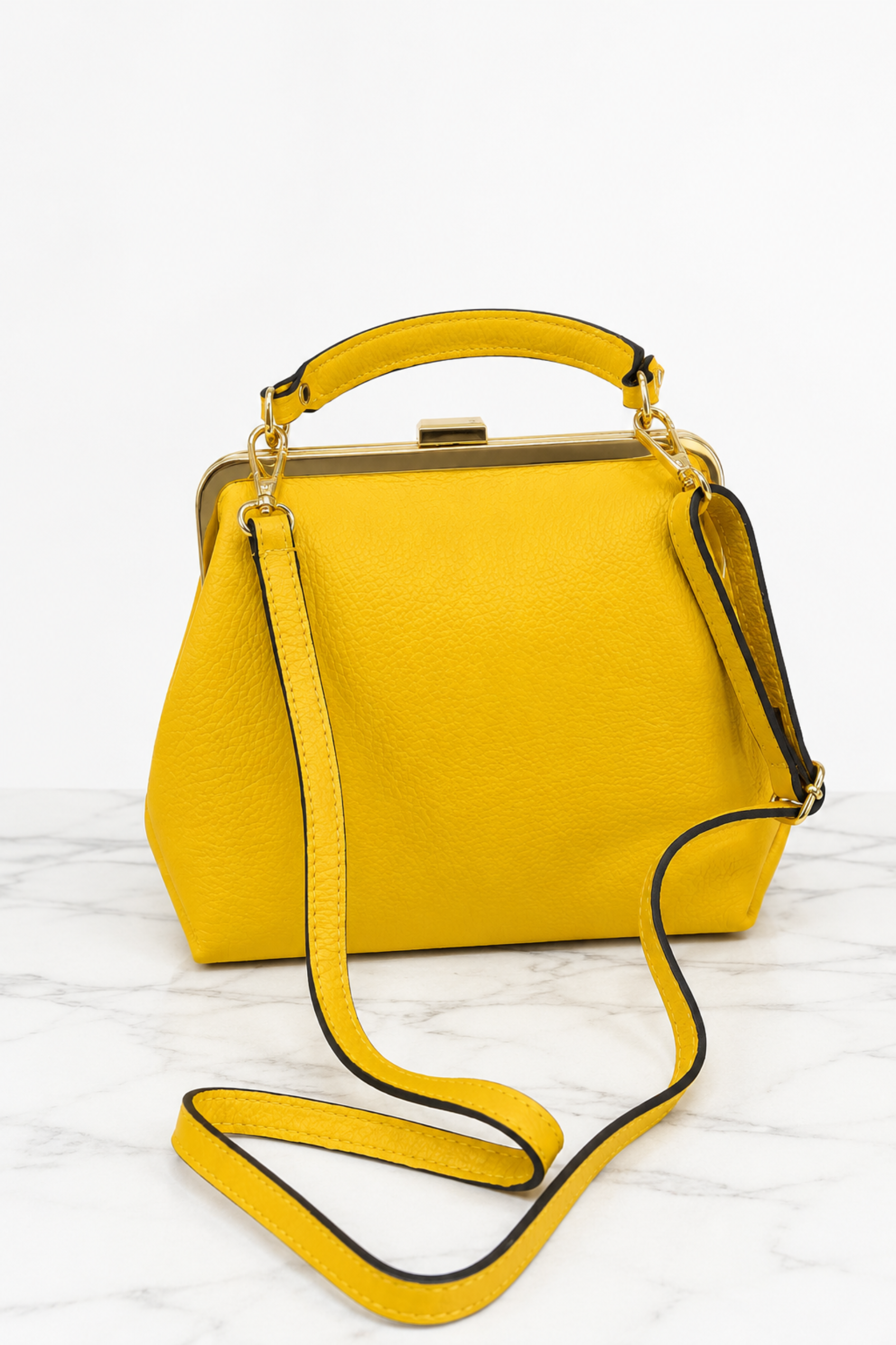 Borsa donna gialla in vera pelle con manico e tracolla coordinata staccabile