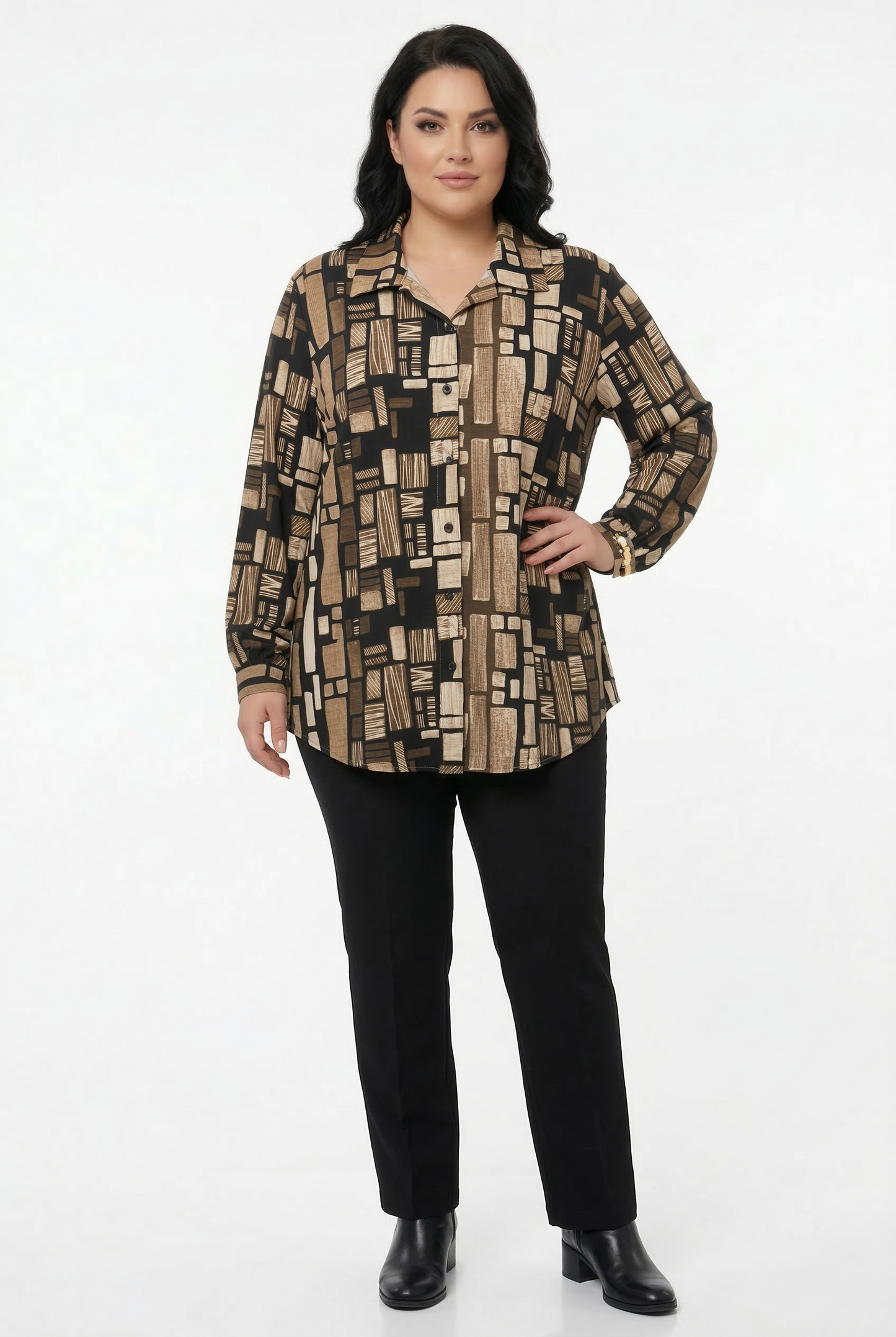 Camicia curvy donna fantasia geometrica marrone nero taglia unica 48 56 vista frontale