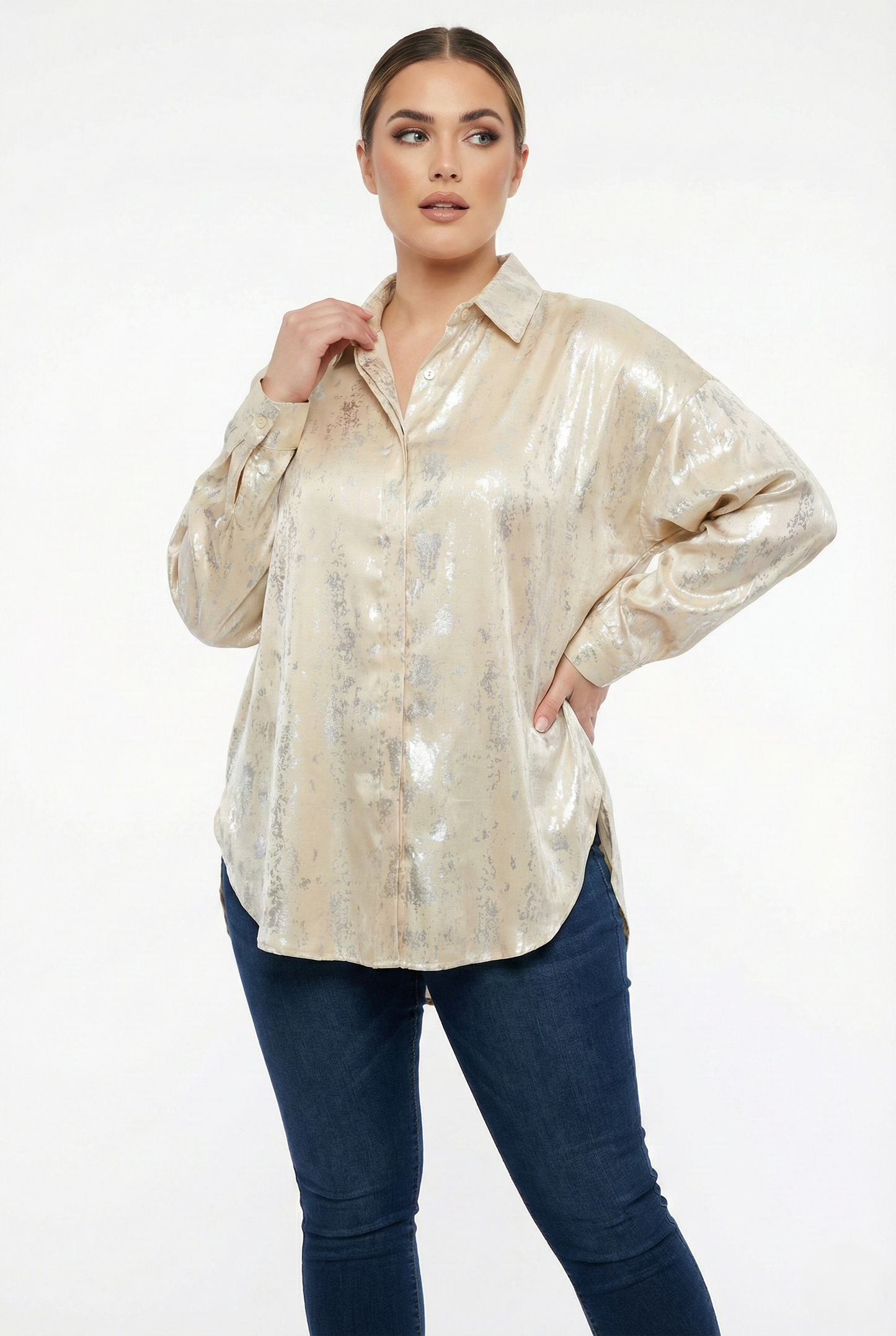 Camicia oversize donna avorio effetto laminato con vestibilità ampia