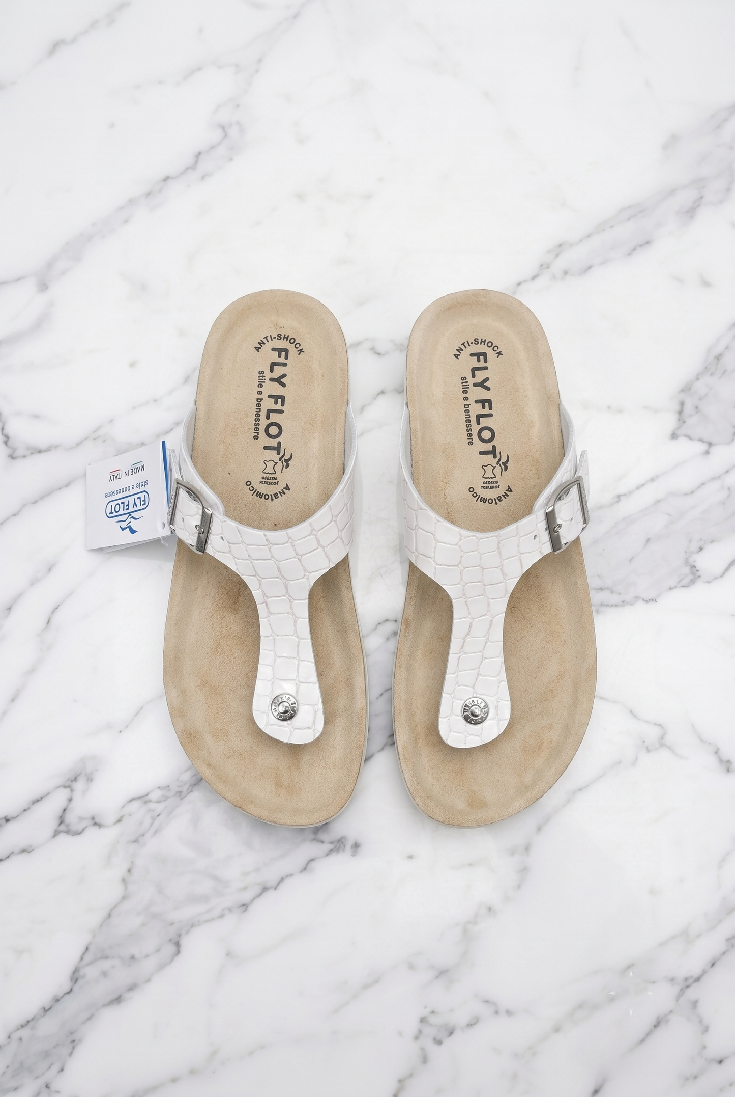 Sandali Fly Flot da donna in vera pelle avorio effetto cocco con fibbia regolabile e zeppa comoda alta 4,5 cm