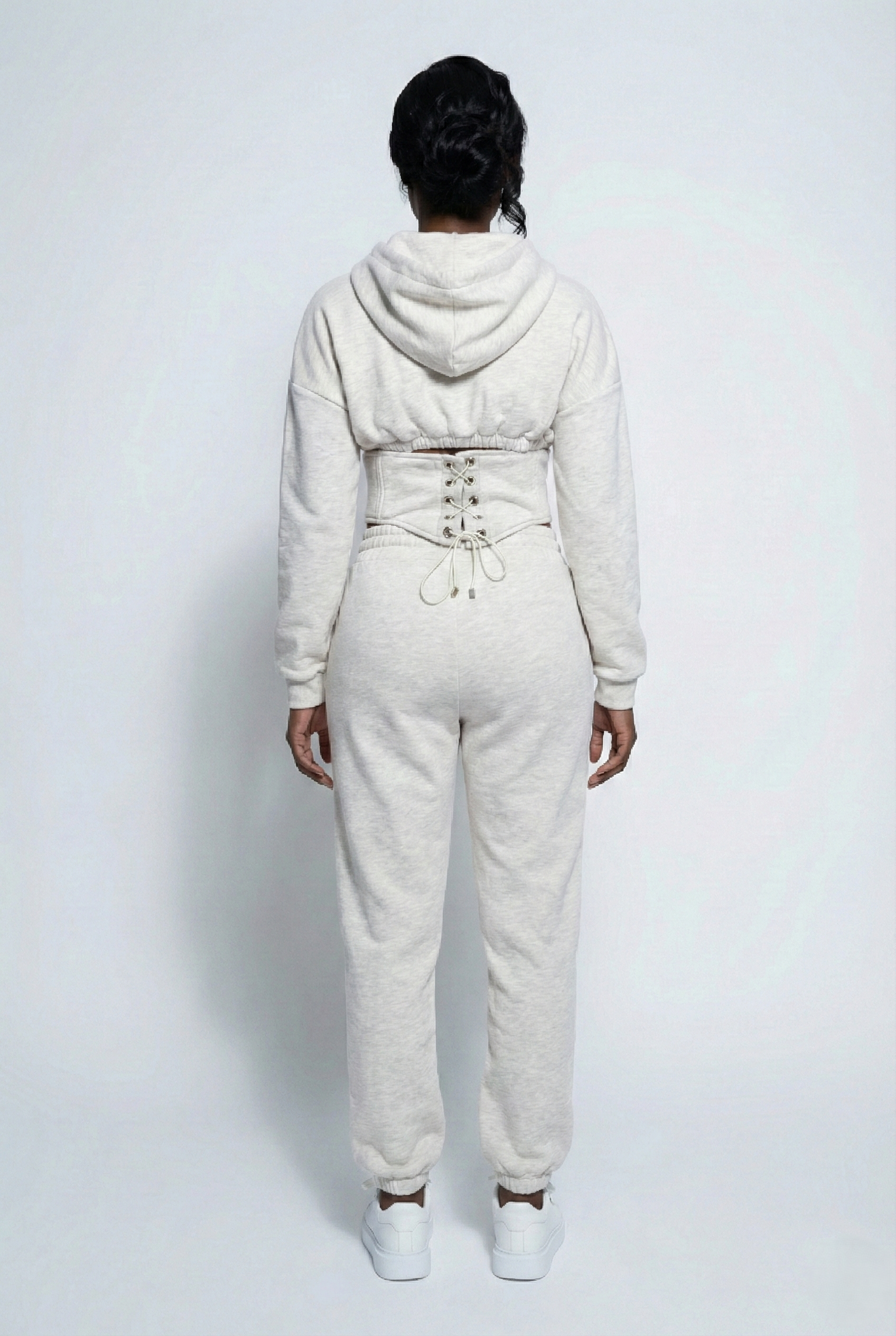 Tuta donna sportiva con felpa e pantalone jogger