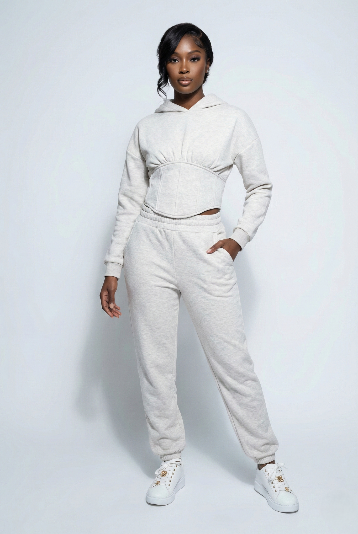 Tuta donna in cotone garzato con bustino modellante colore chiaro