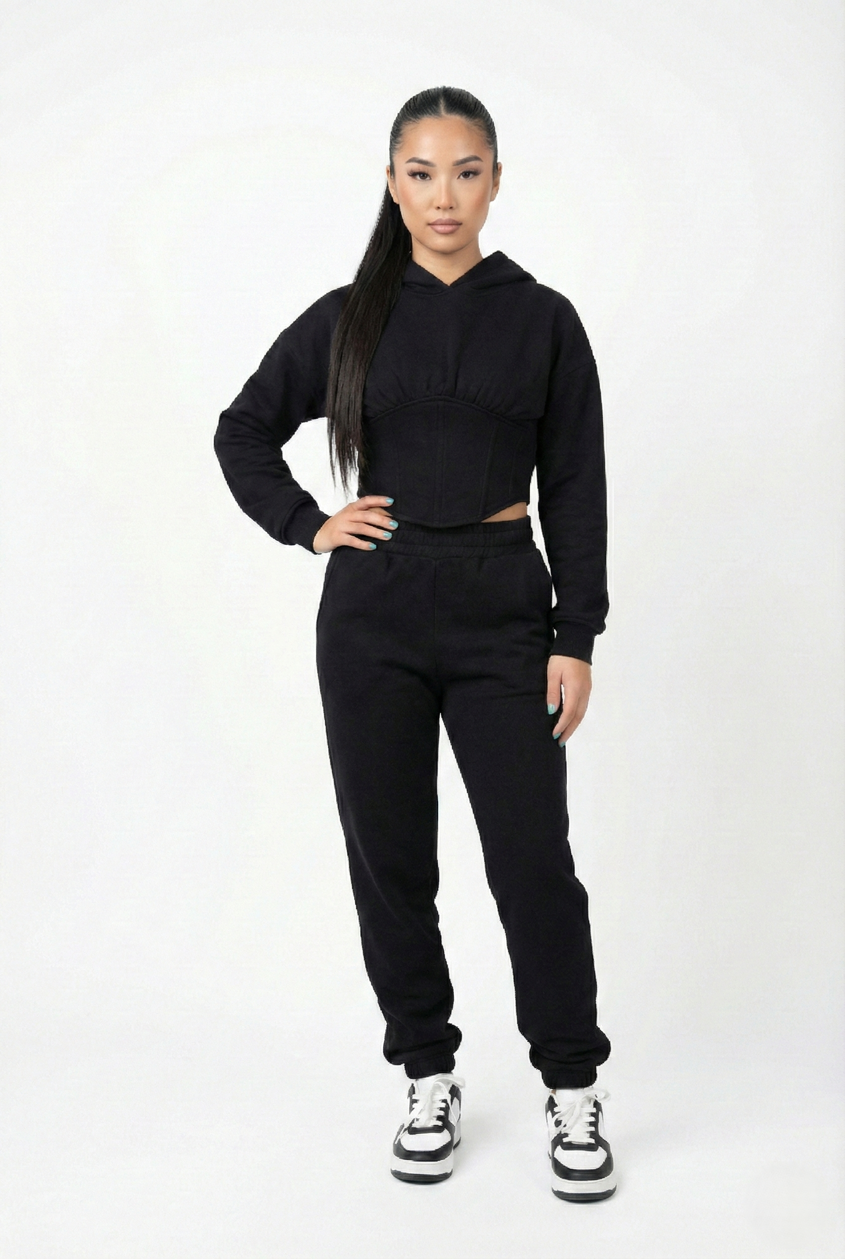 Tuta donna in cotone garzato con bustino modellante colore nero